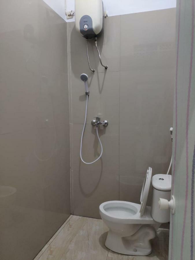 Hotel Boegenviel Syariah Lamongan Экстерьер фото